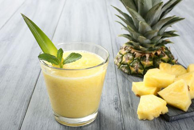 Centrifugato RIGENERANTE di Ananas e Arancia